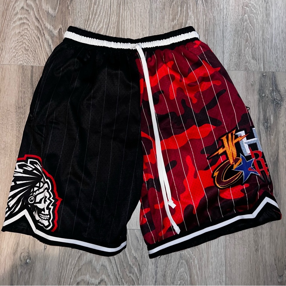 Who Cares and Savs Red and Black Camouflage Men's Shorts